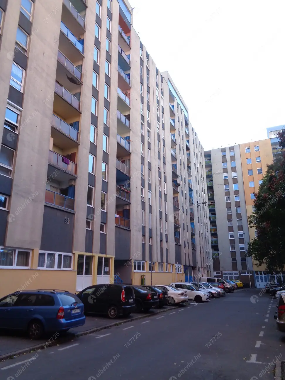 Kiadó albérlet 195000 Ft/hó áron: Budapest, VIII. kerület  Losonci tér  . Mérete: 51 nm, 2 szobás | Alberlet.hu - 6339188