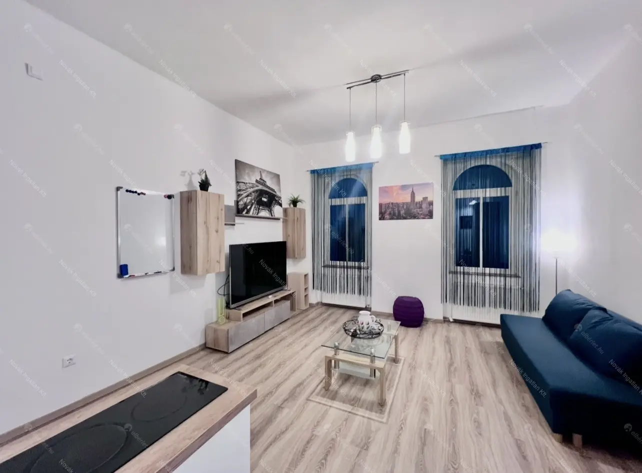 Kiadó albérlet 190000 Ft/hó áron: Budapest, VIII. kerület  Lujza utca. Mérete: 32 nm, 1 szobás | Alberlet.hu - 6670510