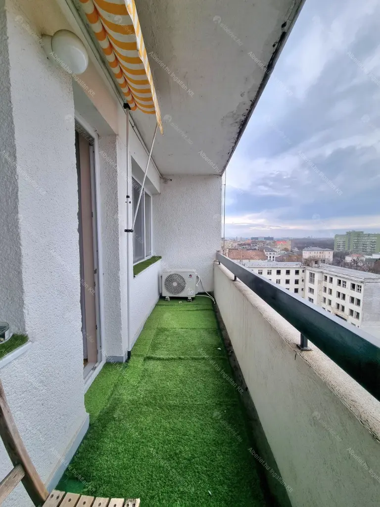 Kiadó albérlet 259000 Ft/hó áron: Budapest, VIII. kerület  Luther utca. Mérete: 55 nm, 2 szobás | Alberlet.hu - 6691439