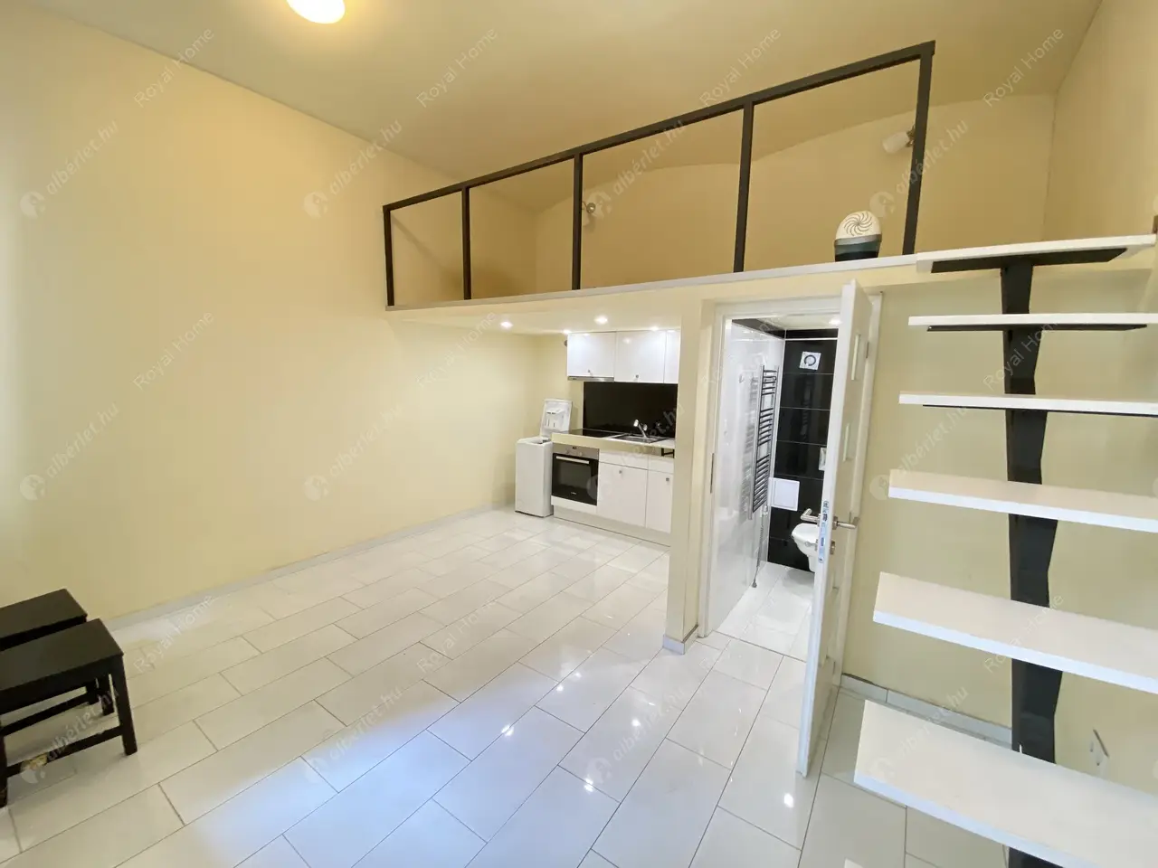 Kiadó albérlet 170000 Ft/hó áron: Budapest, VIII. kerület  Magdolna utca. Mérete: 30 nm, 1 szobás | Alberlet.hu - 4954687