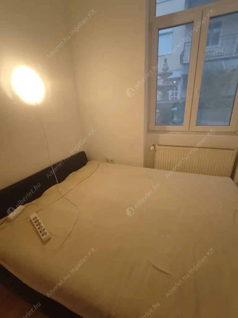 Kiadó albérlet 190000 Ft/hó áron: Budapest, VIII. kerület  Mária utca. Mérete: 30 nm, 1 szobás | Alberlet.hu - 6583123
