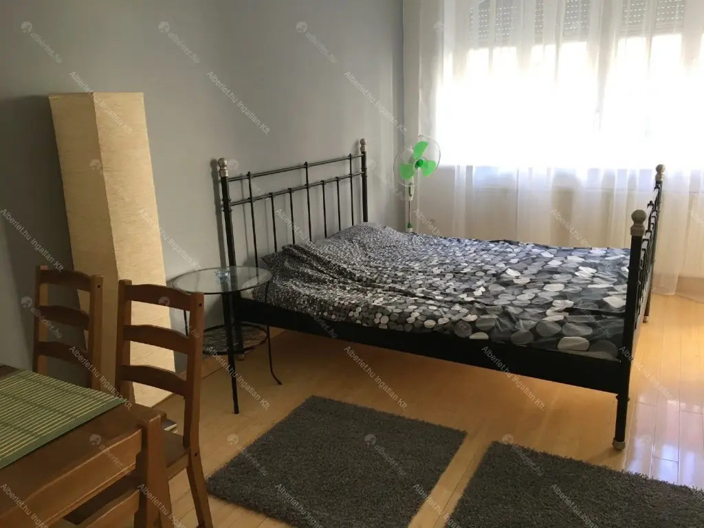 Kiadó albérlet 210000 Ft/hó áron: Budapest, VIII. kerület  Mária utca. Mérete: 36 nm, 1 szobás | Alberlet.hu - 6687280