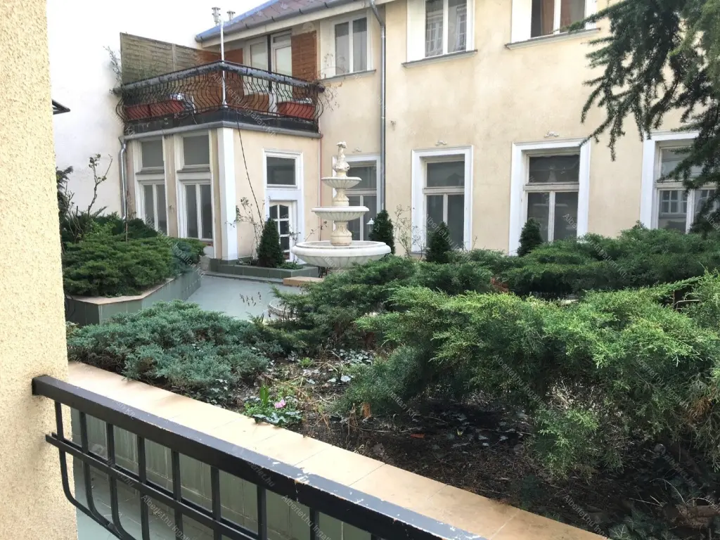 Kiadó albérlet 210000 Ft/hó áron: Budapest, VIII. kerület  Mária utca. Mérete: 36 nm, 1 szobás | Alberlet.hu - 6687284