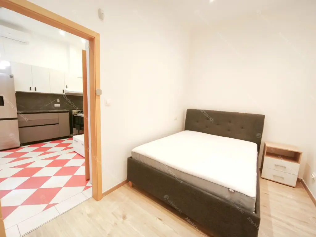 Kiadó albérlet 260000 Ft/hó áron: Budapest, VIII. kerület  Nagy Fuvaros utca. Mérete: 49 nm, 2 szobás | Alberlet.hu - 6697483