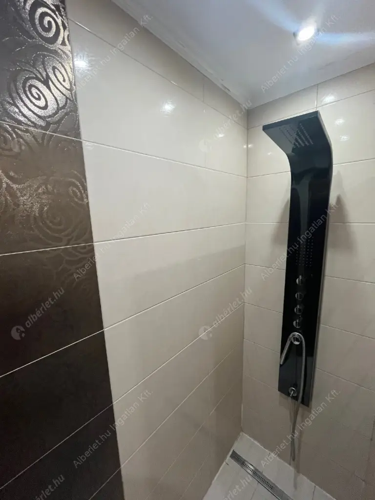 Kiadó albérlet 280000 Ft/hó áron: Budapest, VIII. kerület  Nagy Templom utca. Mérete: 41 nm, 1 szobás | Alberlet.hu - 6587837