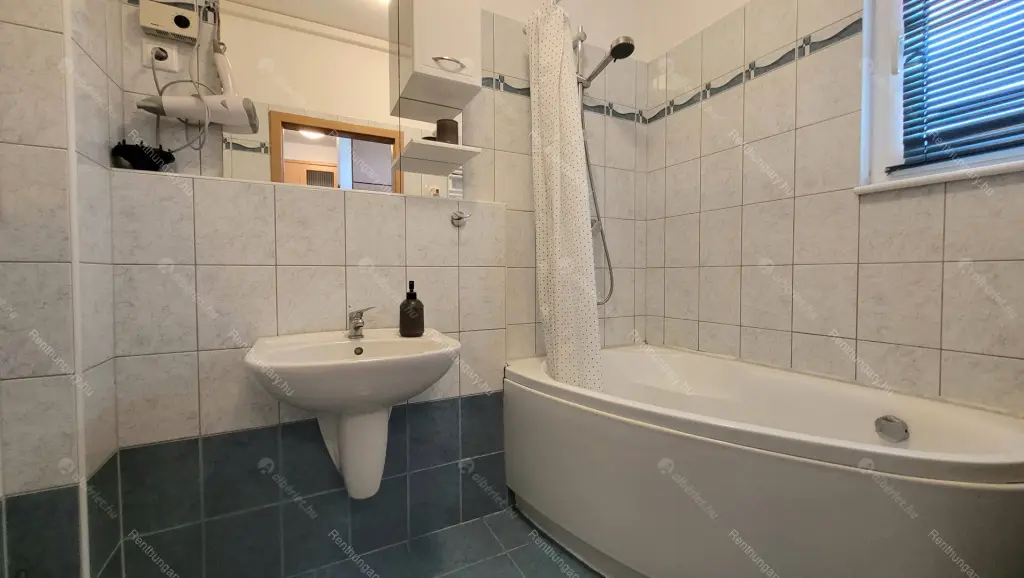 Kiadó albérlet 230000 Ft/hó áron: Budapest, VIII. kerület  Nap  utca . Mérete: 34 nm, 1 szobás | Alberlet.hu - 6677147