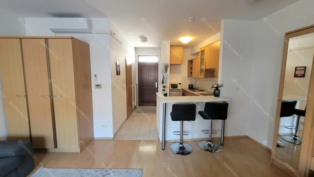 Kiadó albérlet 210000 Ft/hó áron: Budapest, VIII. kerület  Nap  utca . Mérete: 34 nm, 1 szobás | Alberlet.hu - 6688658