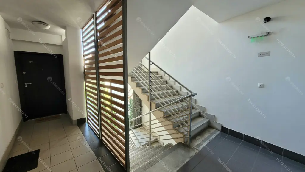 Kiadó albérlet 210000 Ft/hó áron: Budapest, VIII. kerület  Nap  utca . Mérete: 34 nm, 1 szobás | Alberlet.hu - 6688675