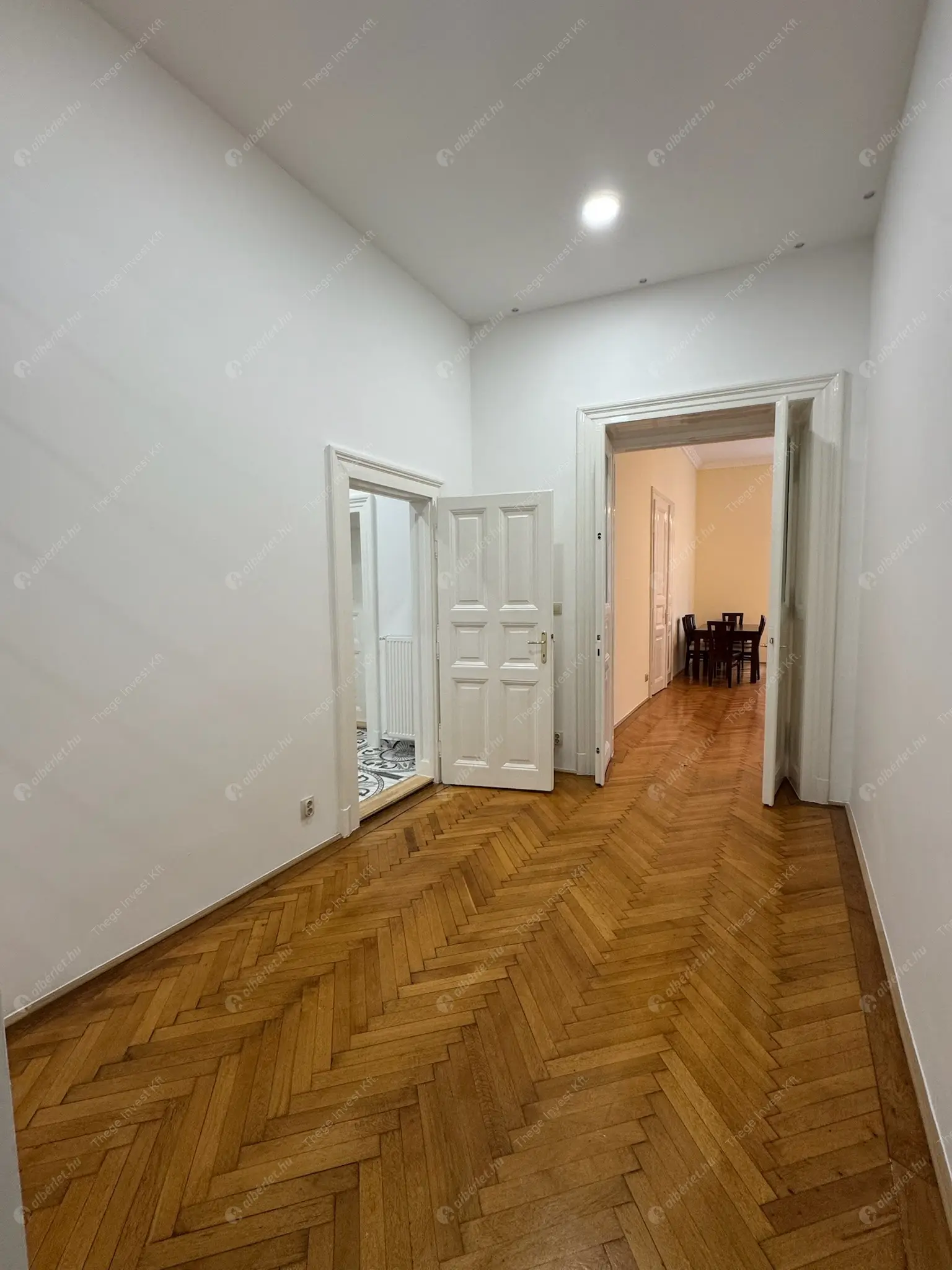 Kiadó albérlet 399000 Ft/hó áron: Budapest, VIII. kerület  Nap utca. Mérete: 109 nm, 3 szobás | Alberlet.hu - 6611062