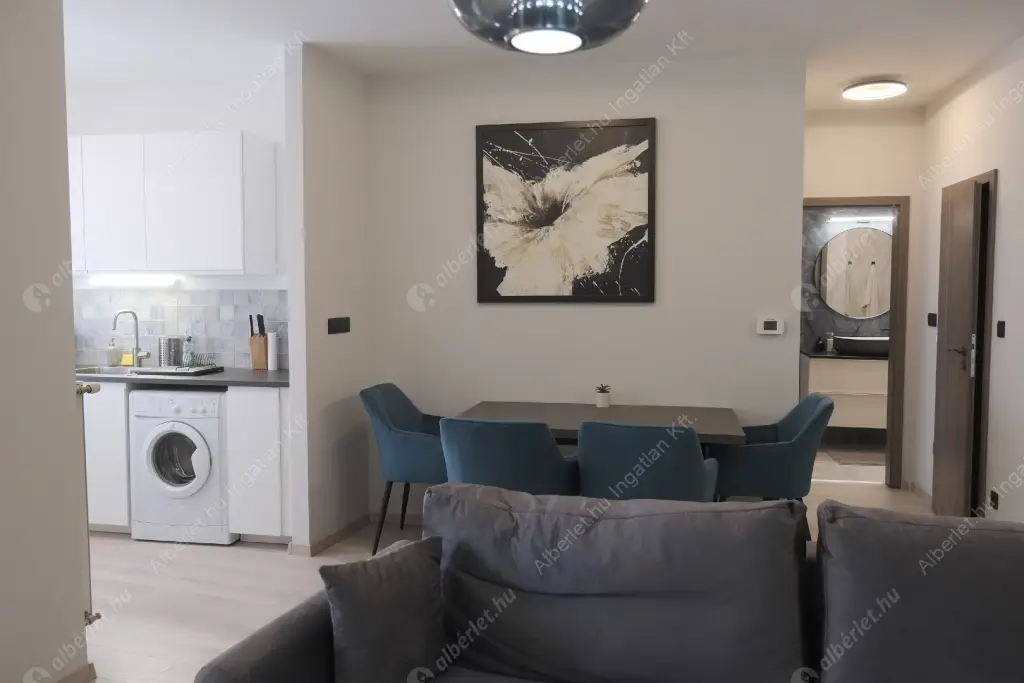 Kiadó albérlet 300000 Ft/hó áron: Budapest, VIII. kerület  Nap utca. Mérete: 53 nm, 2 szobás | Alberlet.hu - 6577220