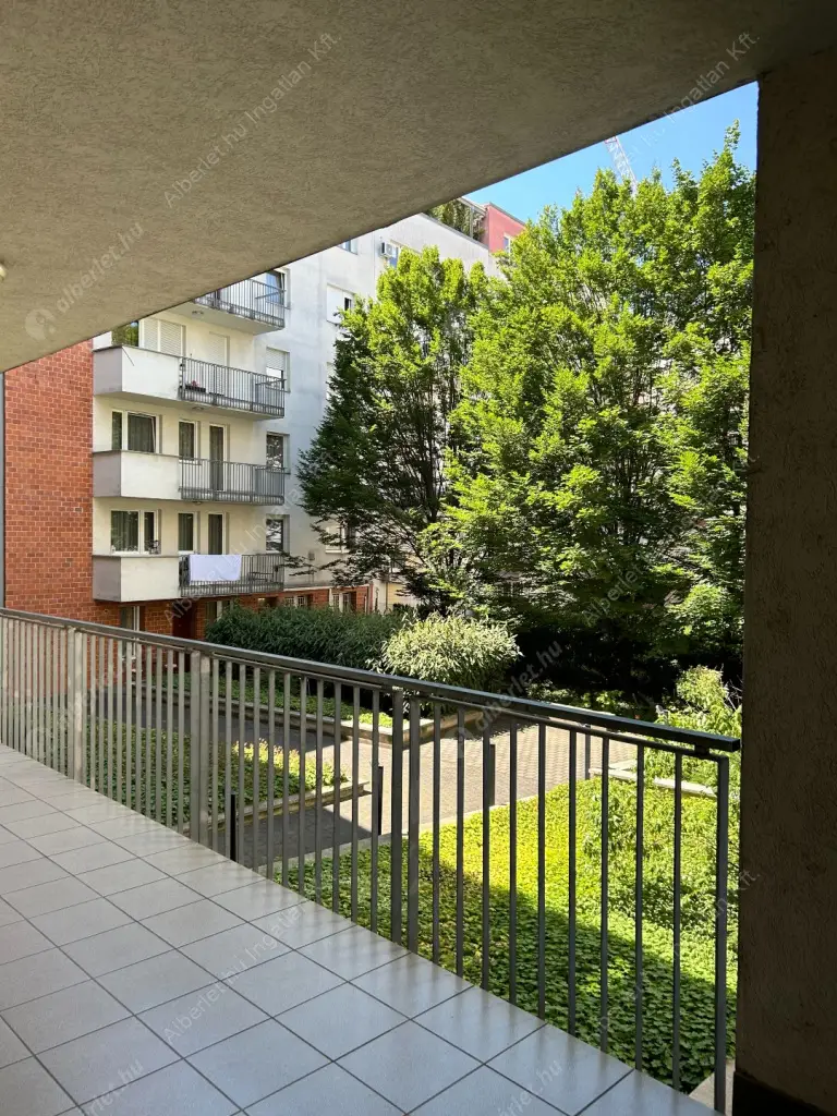 Kiadó albérlet 300000 Ft/hó áron: Budapest, VIII. kerület  Nap utca. Mérete: 53 nm, 2 szobás | Alberlet.hu - 6577230