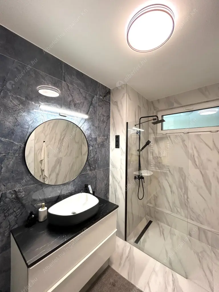 Kiadó albérlet 300000 Ft/hó áron: Budapest, VIII. kerület  Nap utca. Mérete: 53 nm, 2 szobás | Alberlet.hu - 6600727