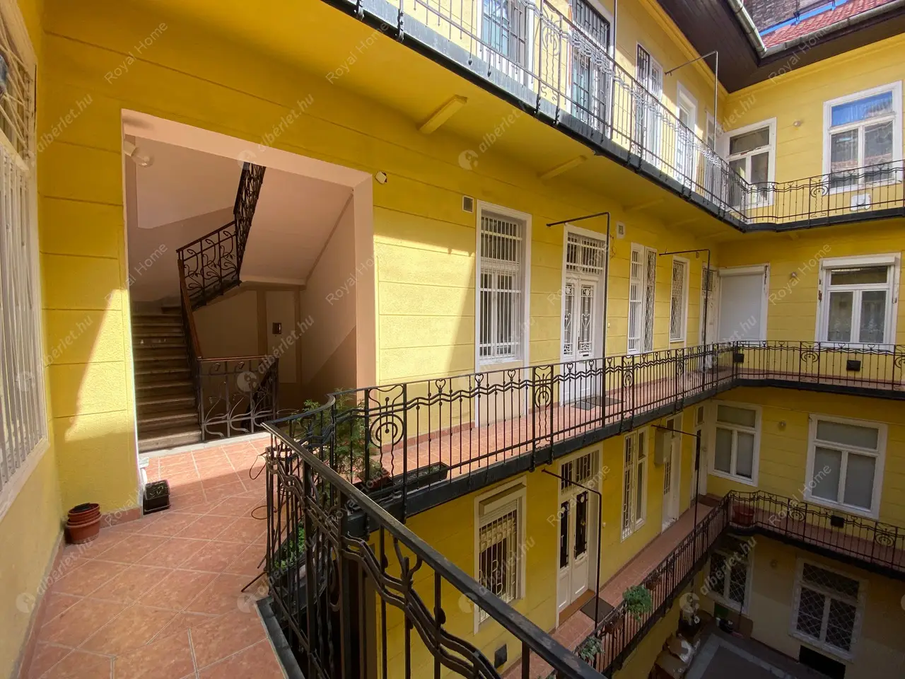 Kiadó albérlet 210000 Ft/hó áron: Budapest, VIII. kerület  Német utca. Mérete: 40 nm, 1 szobás | Alberlet.hu - 5314412