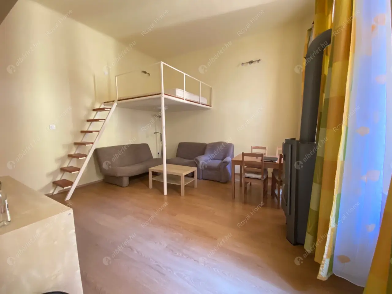 Kiadó albérlet 210000 Ft/hó áron: Budapest, VIII. kerület  Német utca. Mérete: 40 nm, 1 szobás | Alberlet.hu - 5314414