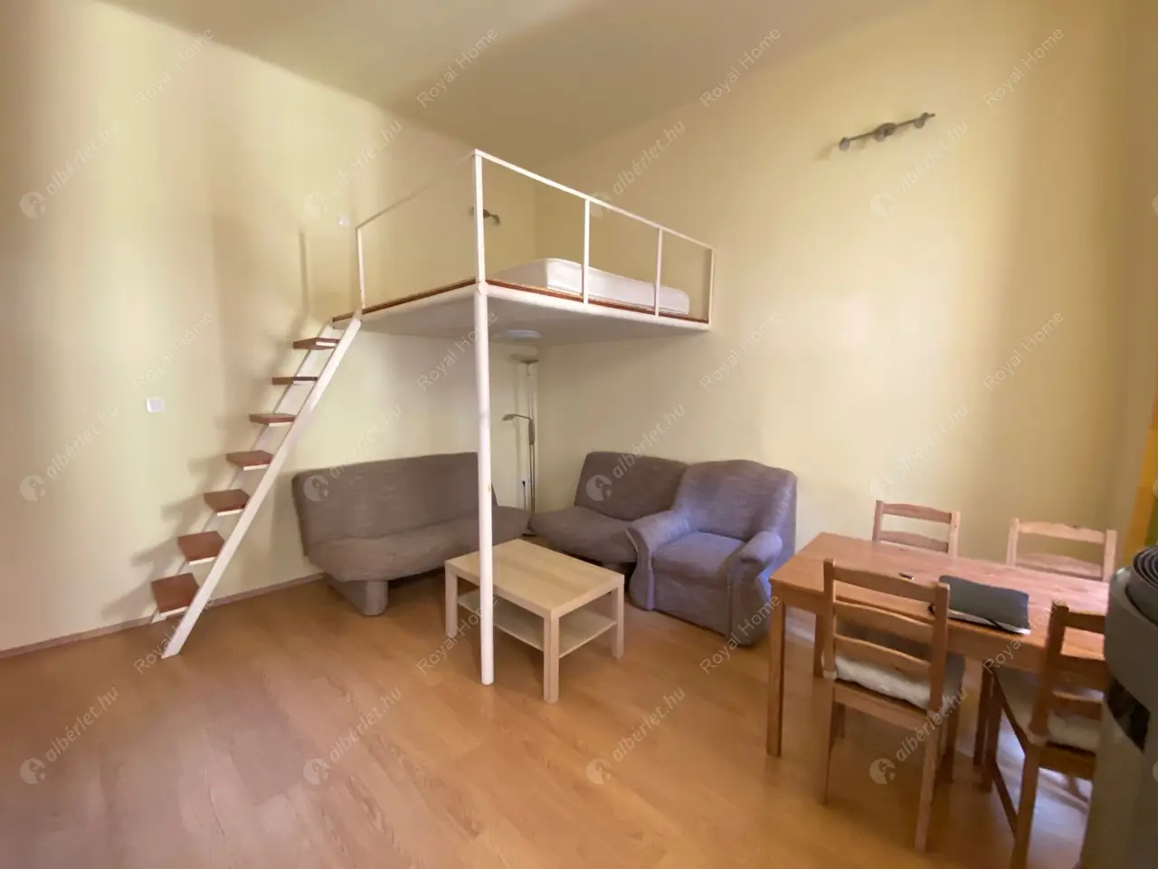 Kiadó albérlet 210000 Ft/hó áron: Budapest, VIII. kerület  Német utca. Mérete: 40 nm, 1 szobás | Alberlet.hu - 5314415