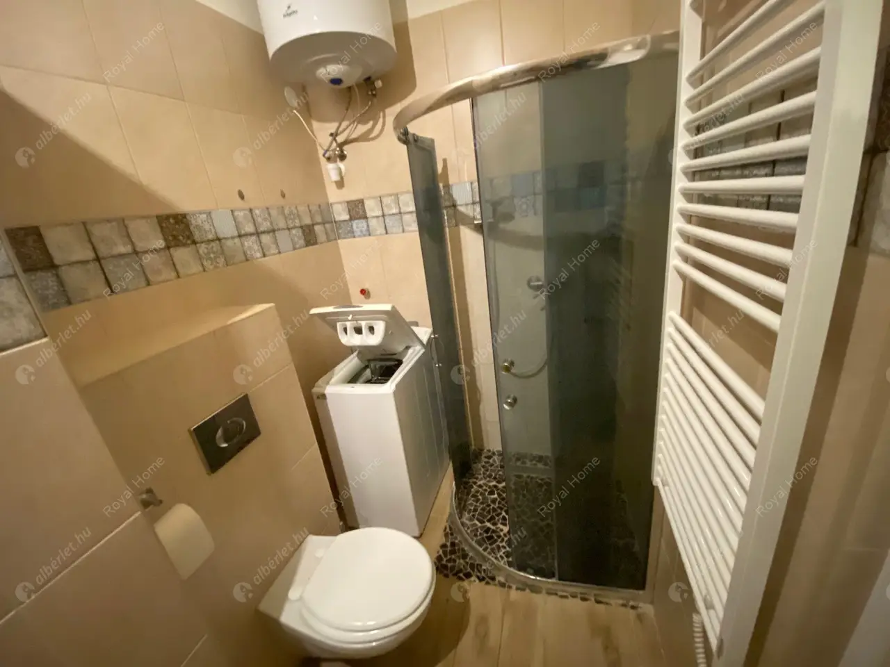 Kiadó albérlet 210000 Ft/hó áron: Budapest, VIII. kerület  Német utca. Mérete: 40 nm, 1 szobás | Alberlet.hu - 5314422