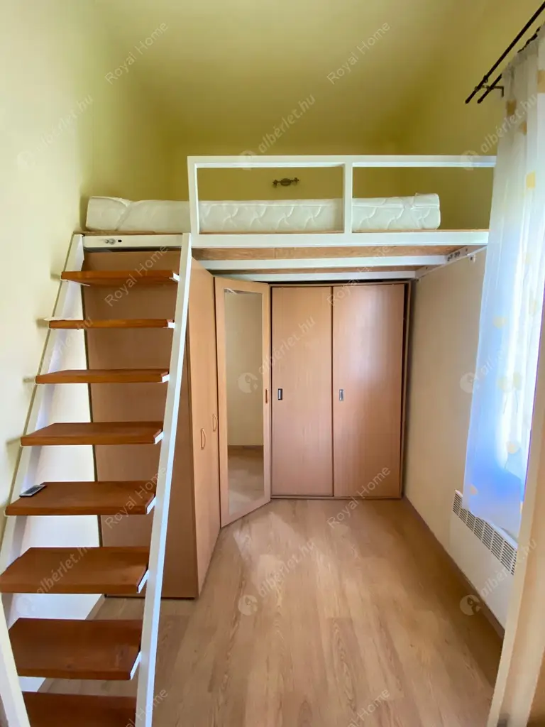 Kiadó albérlet 210000 Ft/hó áron: Budapest, VIII. kerület  Német utca. Mérete: 40 nm, 1 szobás | Alberlet.hu - 5314426