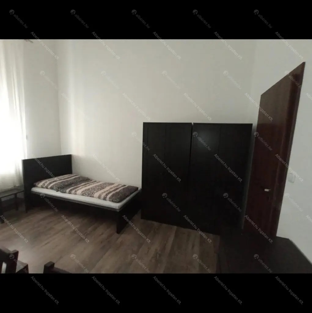 Kiadó albérlet 90000 Ft/hó áron: Budapest, VIII. kerület  Népszínház utca. Mérete: 14 nm, 3 szobás | Alberlet.hu - 6689628