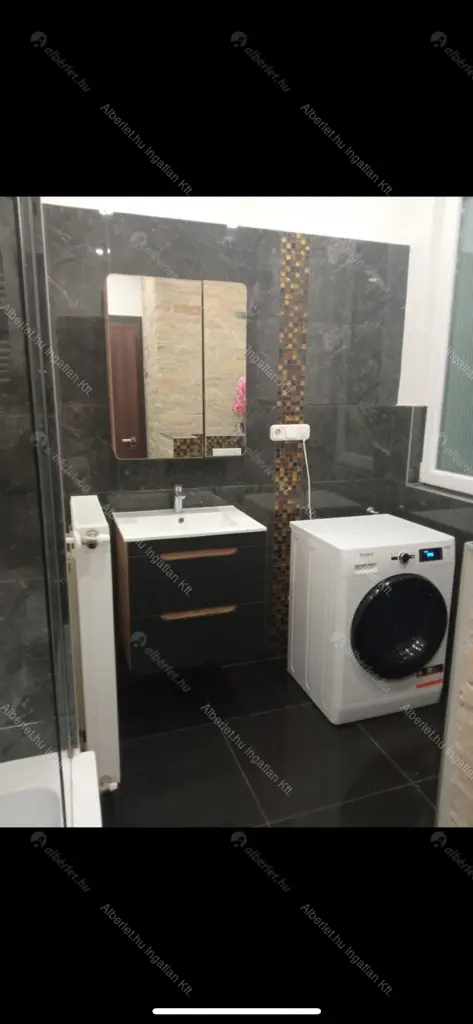 Kiadó albérlet 90000 Ft/hó áron: Budapest, VIII. kerület  Népszínház utca. Mérete: 14 nm, 3 szobás | Alberlet.hu - 6689630