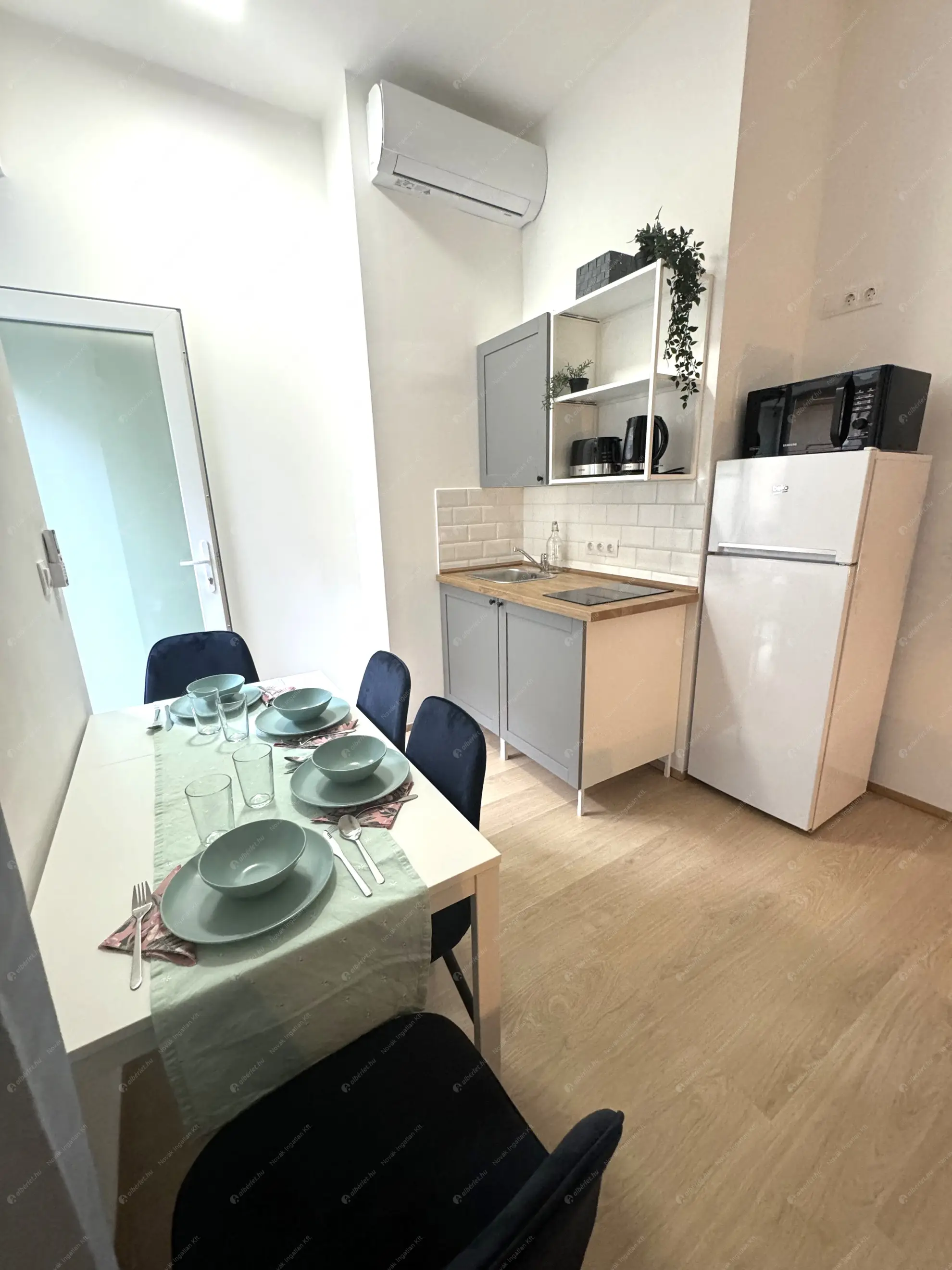 Kiadó albérlet 240000 Ft/hó áron: Budapest, VIII. kerület  Népszínház utca. Mérete: 34 nm, 2 szobás | Alberlet.hu - 6578538