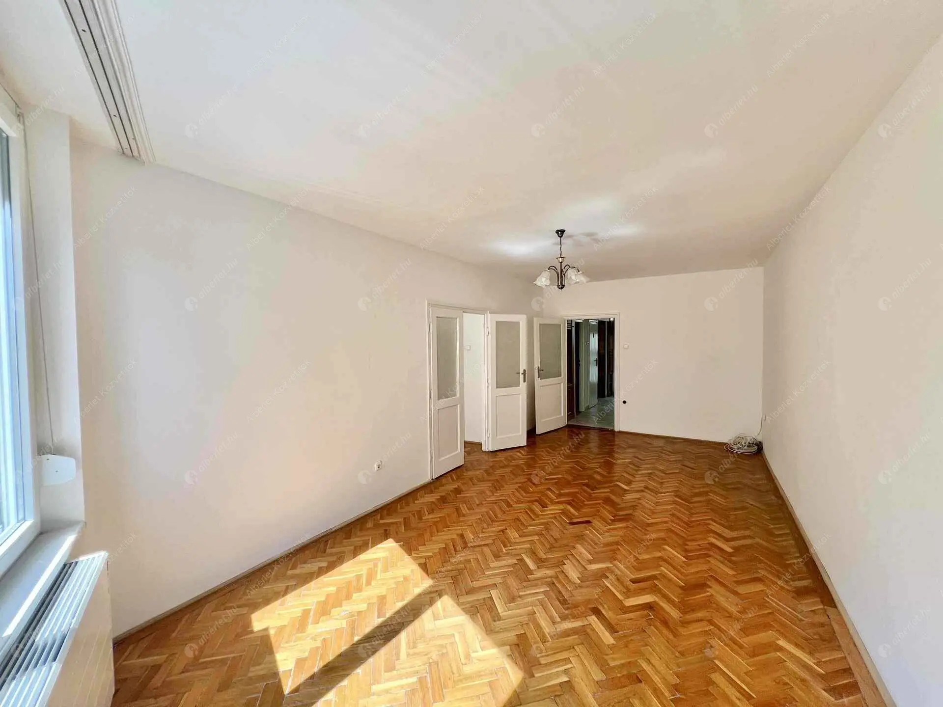 Kiadó albérlet 200000 Ft/hó áron: Budapest, VIII. kerület  Népszínház utca. Mérete: 53 nm, 2 szobás | Alberlet.hu - 6543759