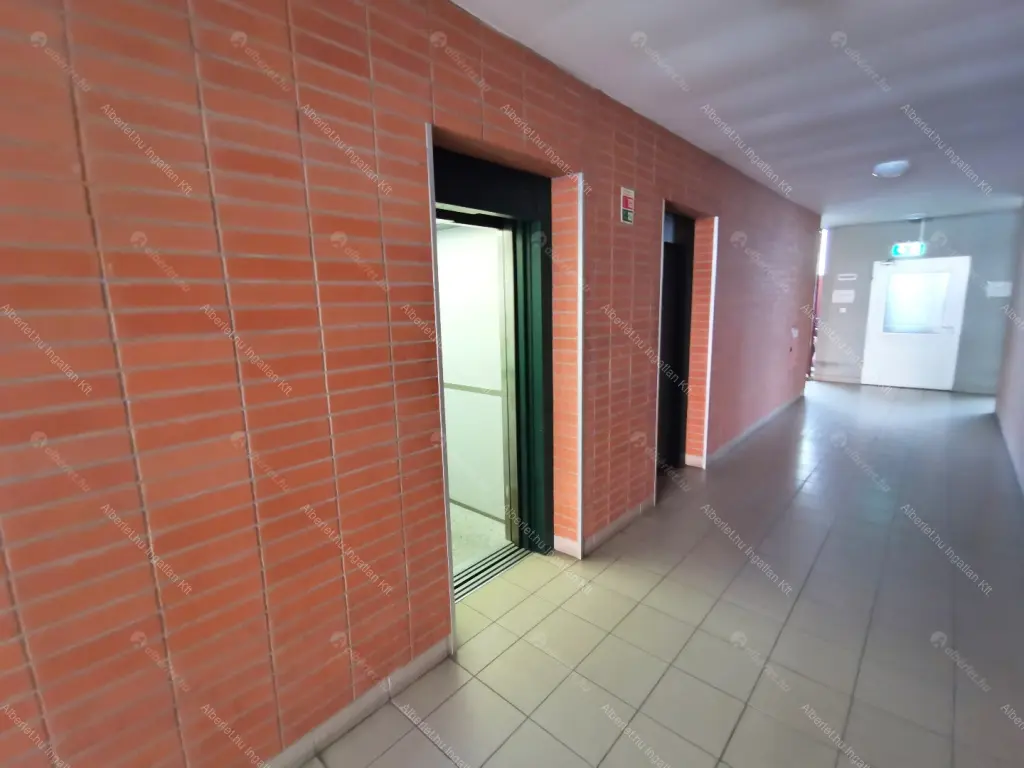 Kiadó albérlet 200000 Ft/hó áron: Budapest, VIII. kerület  Orczy tér. Mérete: 35 nm, 1 szobás | Alberlet.hu - 6705417