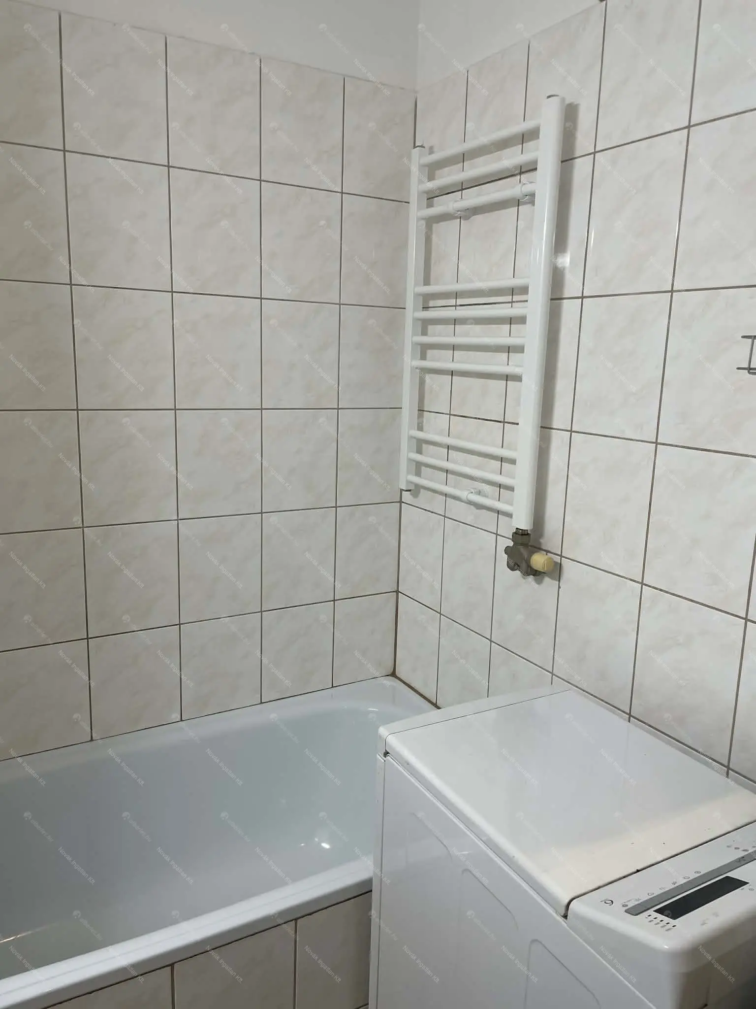 Kiadó albérlet 200000 Ft/hó áron: Budapest, VIII. kerület  Orczy tér. Mérete: 35 nm, 1 szobás | Alberlet.hu - 6707492