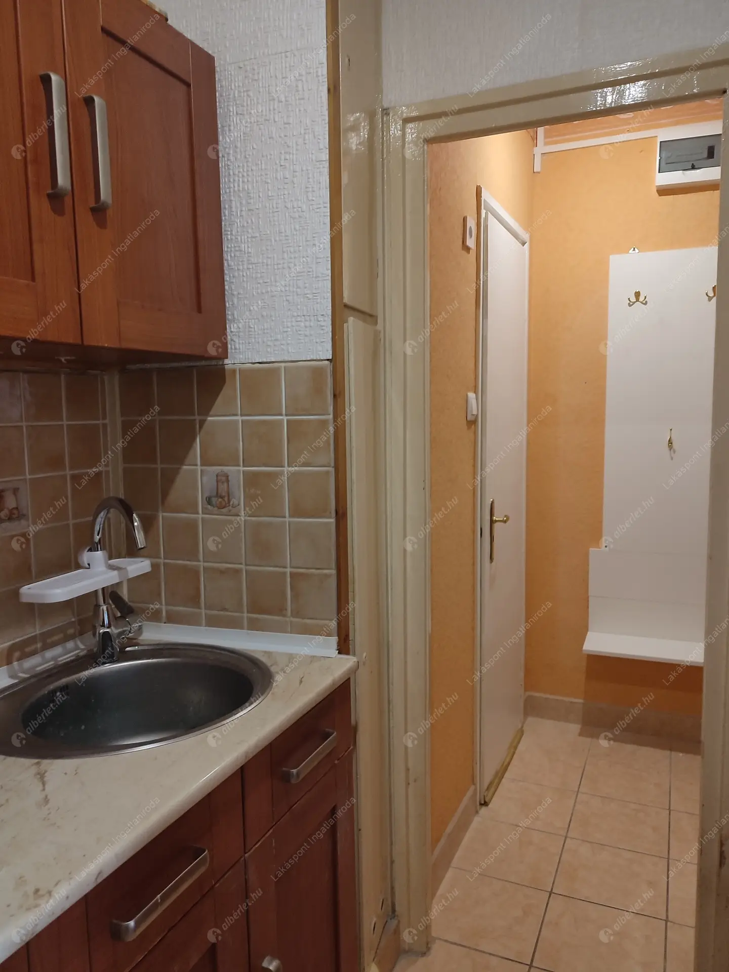 Kiadó albérlet 200000 Ft/hó áron: Budapest, VIII. kerület  Práter utca. Mérete: 32 nm, 1 szobás | Alberlet.hu - 6543411