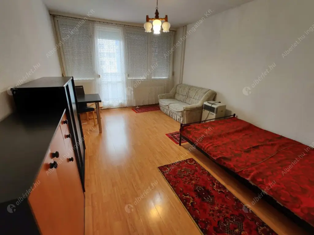 Kiadó albérlet 180000 Ft/hó áron: Budapest, VIII. kerület  Práter utca. Mérete: 33 nm, 1 szobás | Alberlet.hu - 6585760