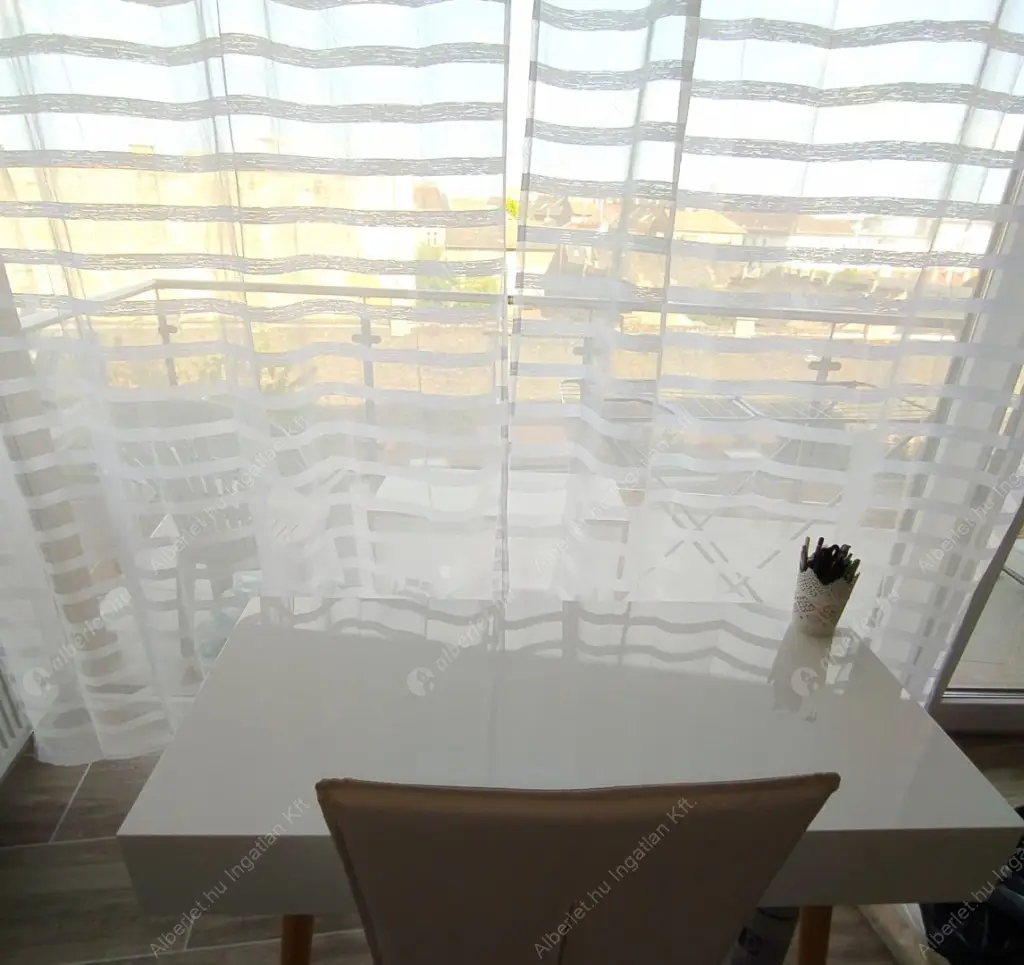 Kiadó albérlet 240000 Ft/hó áron: Budapest, VIII. kerület  Práter utca. Mérete: 35 nm, 1 szobás | Alberlet.hu - 6615925