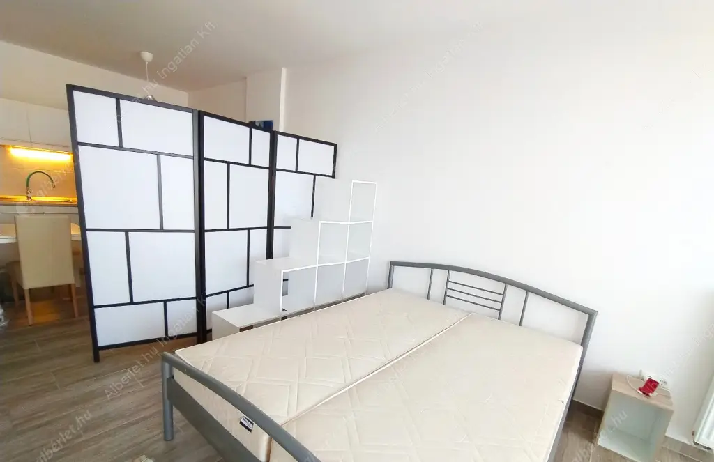 Kiadó albérlet 240000 Ft/hó áron: Budapest, VIII. kerület  Práter utca. Mérete: 35 nm, 1 szobás | Alberlet.hu - 6615926