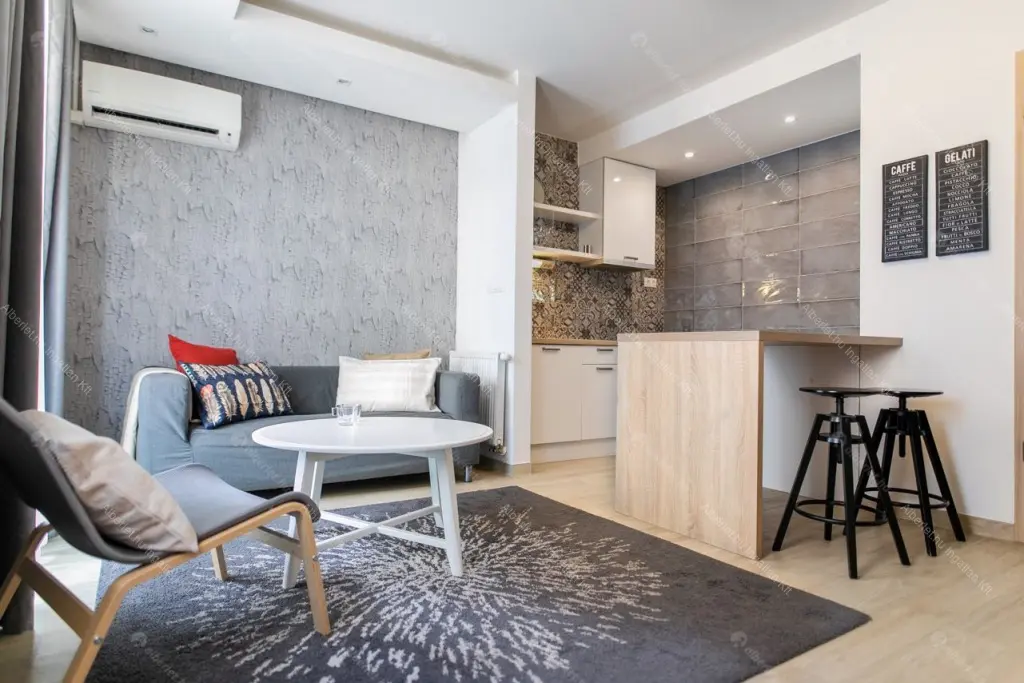 Kiadó albérlet 275000 Ft/hó áron: Budapest, VIII. kerület  Práter utca. Mérete: 35 nm, 1 szobás | Alberlet.hu - 6641544