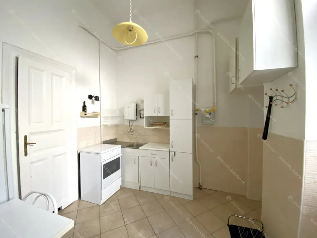 Kiadó albérlet 230000 Ft/hó áron: Budapest, VIII. kerület  Práter utca. Mérete: 41 nm, 1 szobás | Alberlet.hu - 6694426