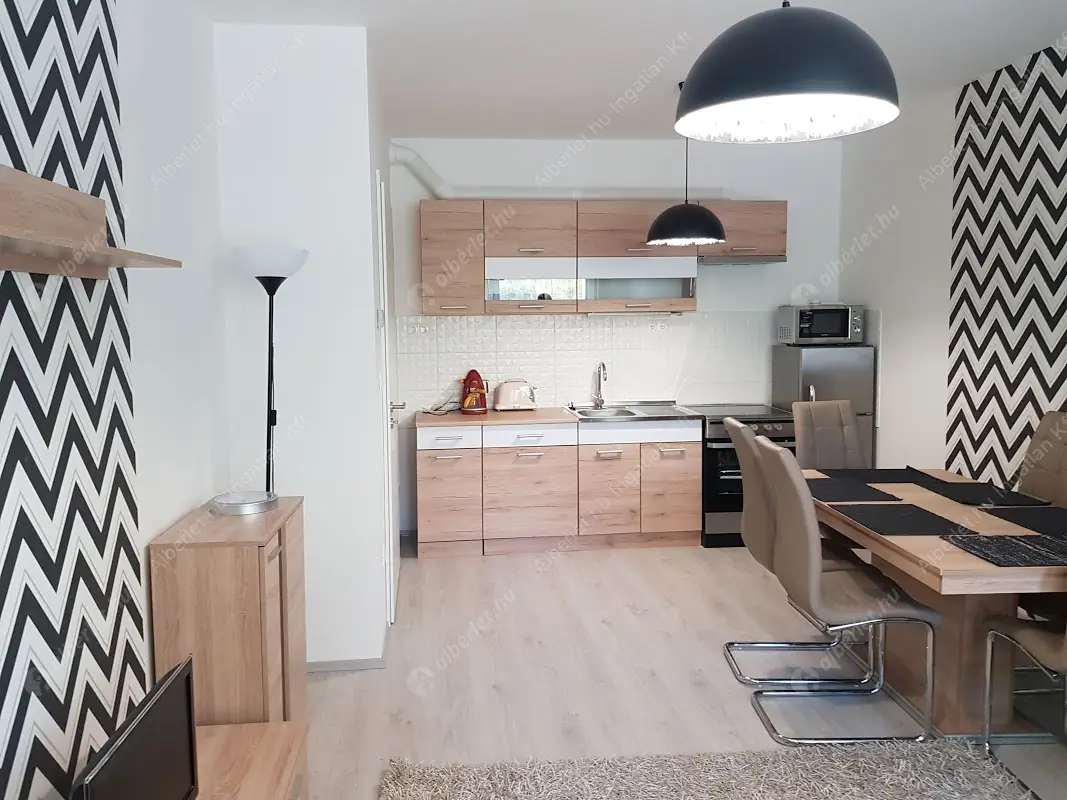 Kiadó albérlet 260000 Ft/hó áron: Budapest, VIII. kerület  Práter utca. Mérete: 43 nm, 2 szobás | Alberlet.hu - 4703292