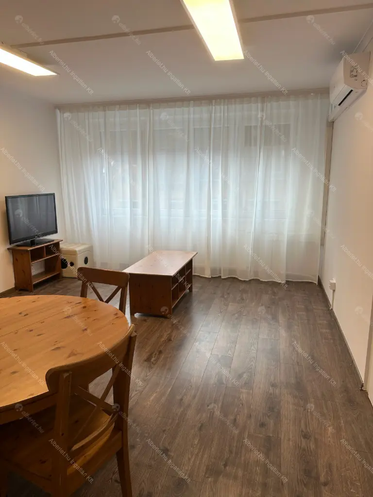 Kiadó albérlet 250000 Ft/hó áron: Budapest, VIII. kerület  Práter utca. Mérete: 52 nm, 2 szobás | Alberlet.hu - 6653227