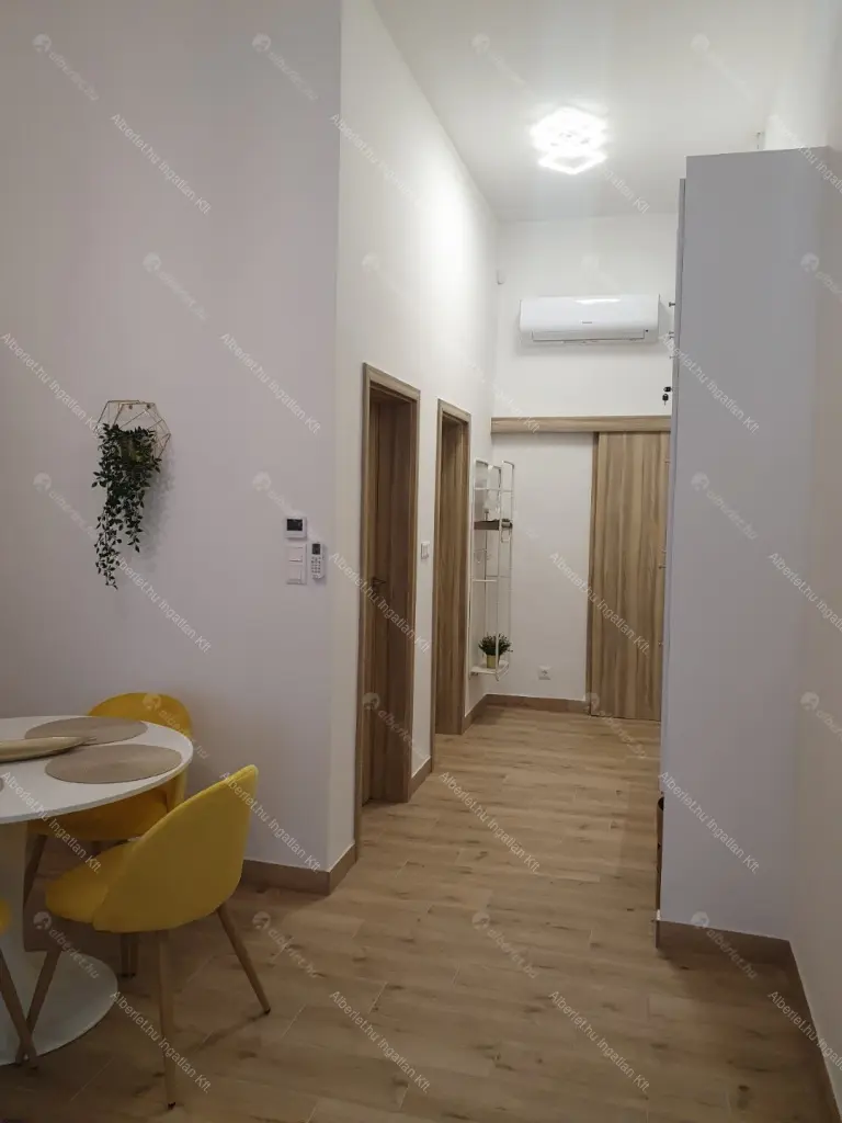 Kiadó albérlet 395000 Ft/hó áron: Budapest, VIII. kerület  Práter utca. Mérete: 65 nm, 2 szobás | Alberlet.hu - 6682444