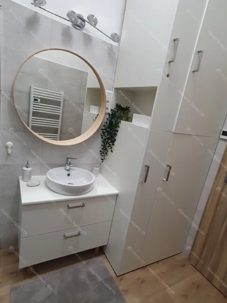 Kiadó albérlet 395000 Ft/hó áron: Budapest, VIII. kerület  Práter utca. Mérete: 65 nm, 2 szobás | Alberlet.hu - 6682455