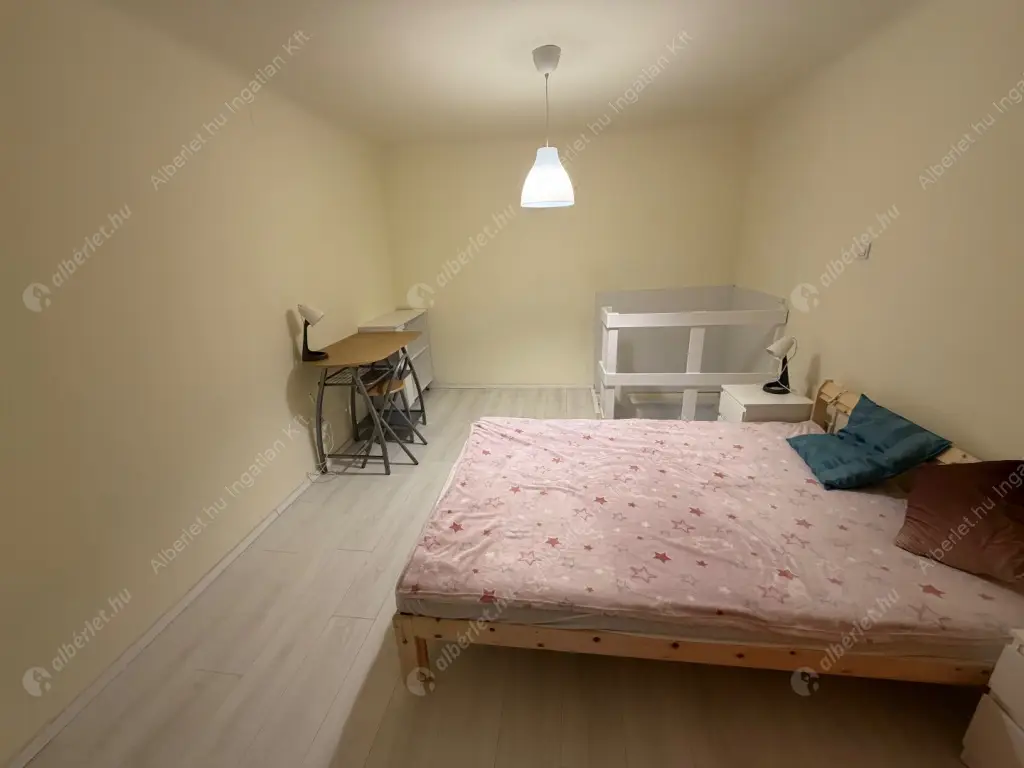 Kiadó albérlet 180000 Ft/hó áron: Budapest, VIII. kerület  Rákóczi út. Mérete: 15 nm, 2 szobás | Alberlet.hu - 6606814