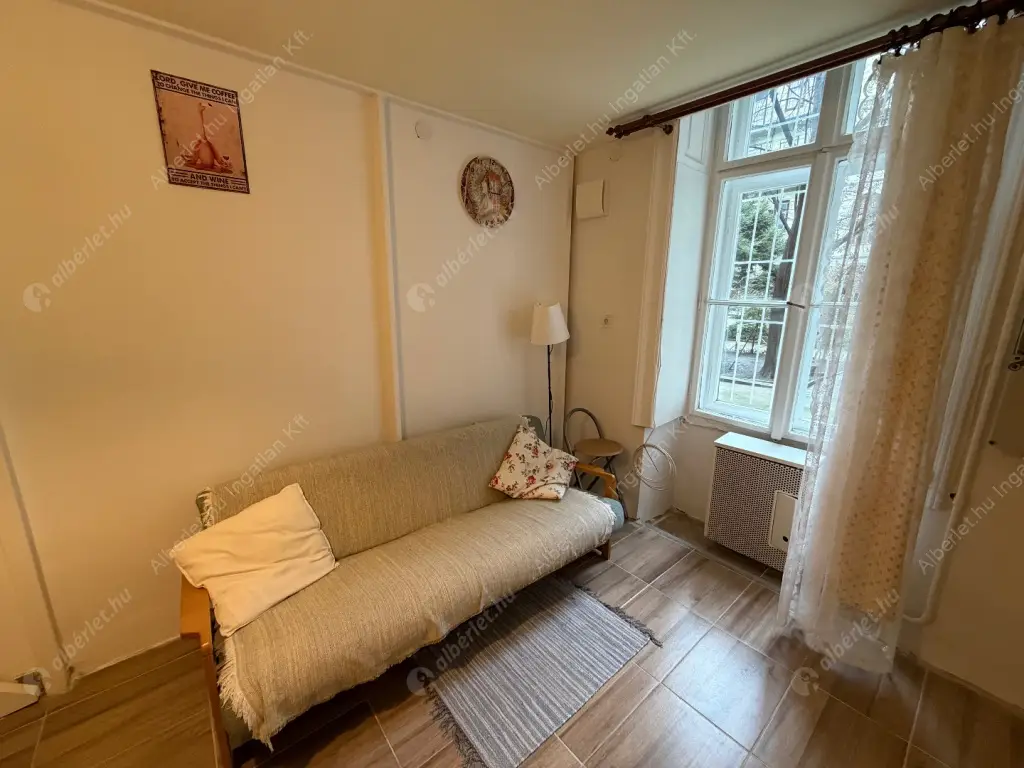 Kiadó albérlet 180000 Ft/hó áron: Budapest, VIII. kerület  Rákóczi út. Mérete: 15 nm, 2 szobás | Alberlet.hu - 6606823