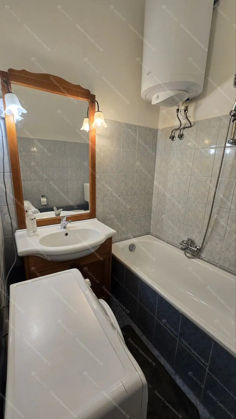 Kiadó albérlet 160000 Ft/hó áron: Budapest, VIII. kerület  Rákóczi út. Mérete: 32 nm, 1 szobás | Alberlet.hu - 6703299