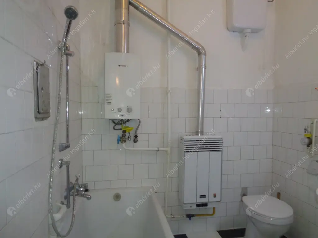 Kiadó albérlet 198000 Ft/hó áron: Budapest, VIII. kerület  Rákóczi út. Mérete: 40 nm, 1 szobás | Alberlet.hu - 6591378