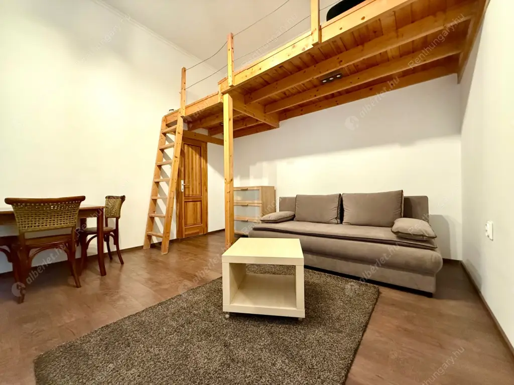 Kiadó albérlet 200000 Ft/hó áron: Budapest, VIII. kerület  Rákóczi út. Mérete: 42 nm, 2 szobás | Alberlet.hu - 6622300