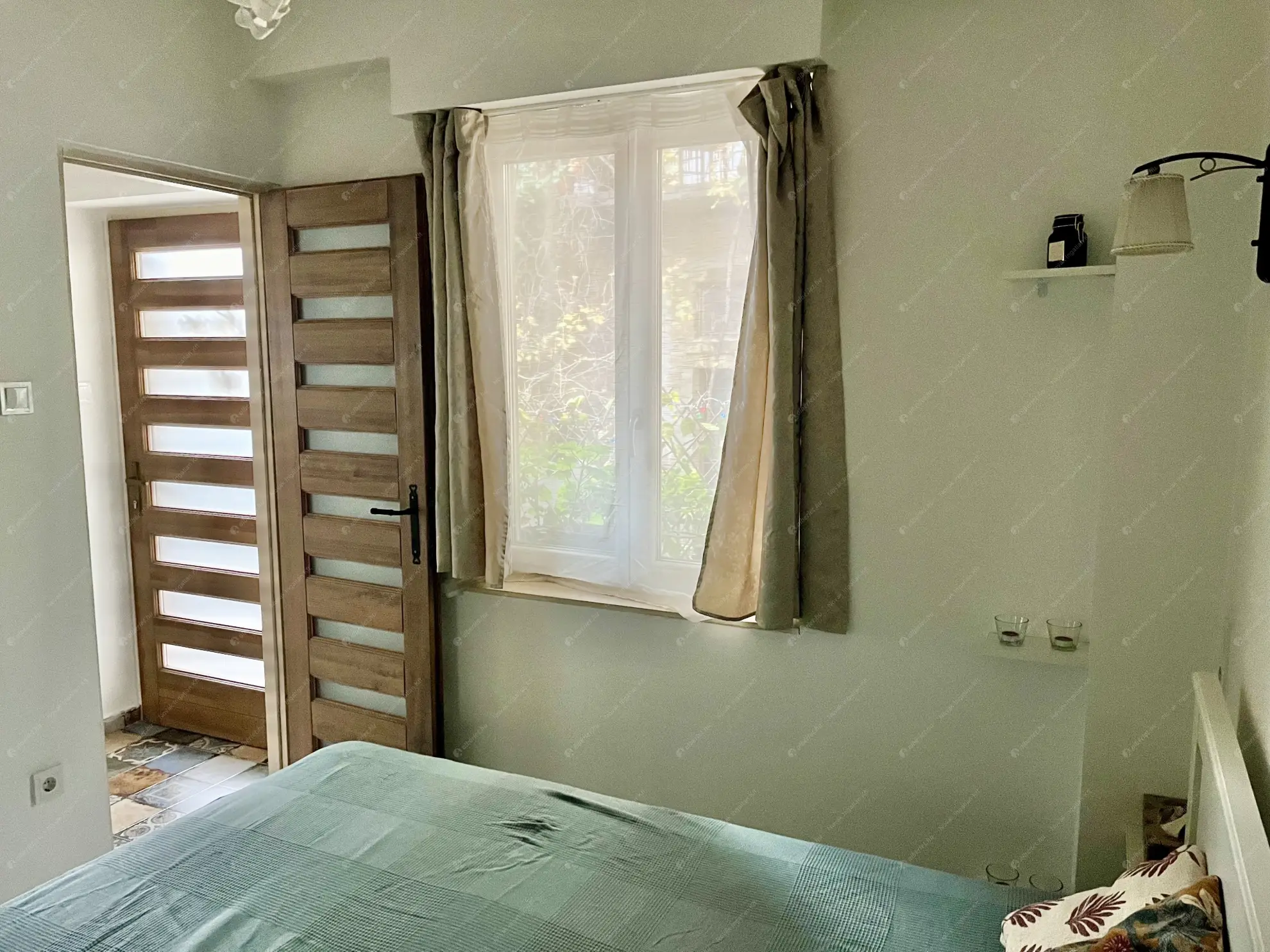 Kiadó albérlet 225000 Ft/hó áron: Budapest, VIII. kerület  Rökk Szilárd utca. Mérete: 40 nm, 2 szobás | Alberlet.hu - 6603856