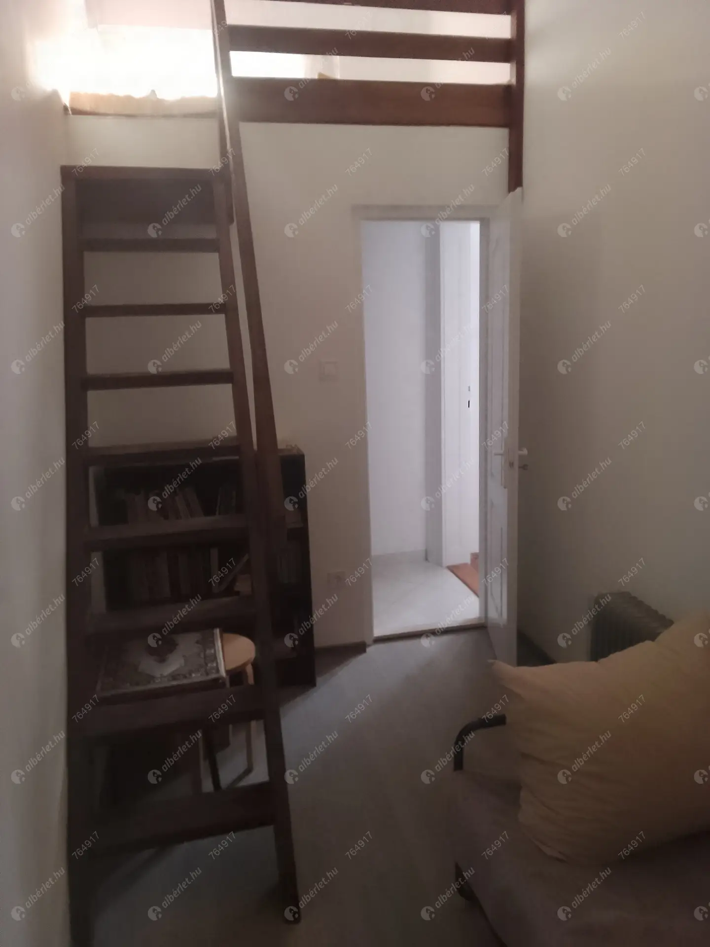Kiadó albérlet 200000 Ft/hó áron: Budapest, VIII. kerület  Rökk Szilárd utca. Mérete: 53 nm, 1 szobás | Alberlet.hu - 6492550
