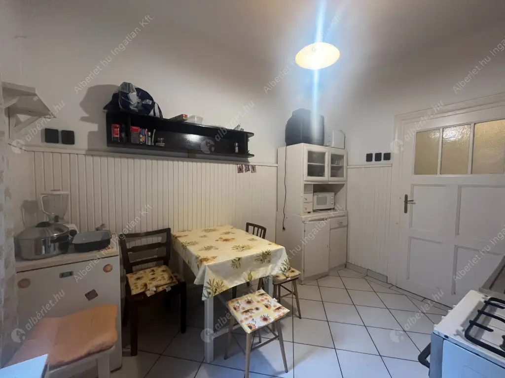 Kiadó albérlet 389000 Ft/hó áron: Budapest, VIII. kerület  Rozgonyi utca. Mérete: 90 nm, 4 szobás | Alberlet.hu - 6625458