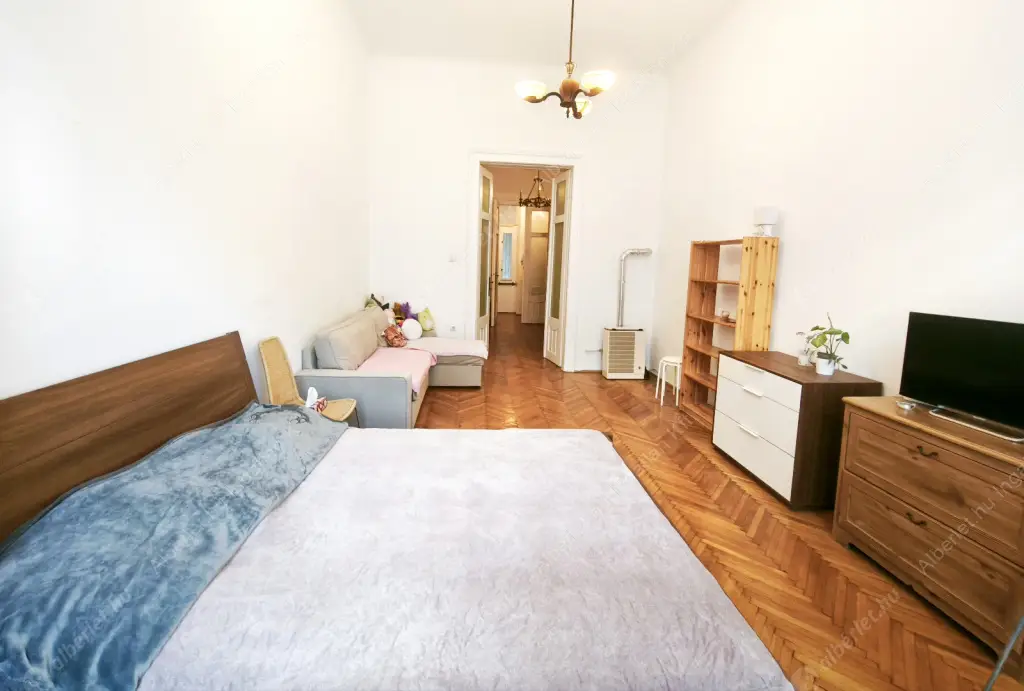 Kiadó albérlet 175000 Ft/hó áron: Budapest, VIII. kerület  Somogyi Béla utca. Mérete: 47 nm, 1 szobás | Alberlet.hu - 6560007