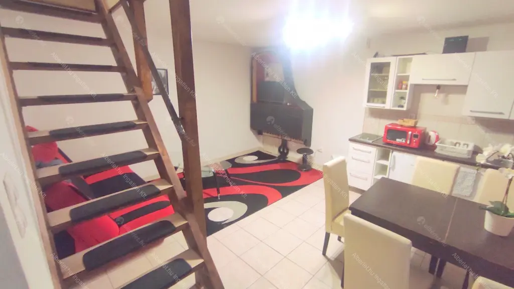 Kiadó albérlet 230000 Ft/hó áron: Budapest, VIII. kerület  Somogyi Béla utca. Mérete: 60 nm, 2 szobás | Alberlet.hu - 6182056