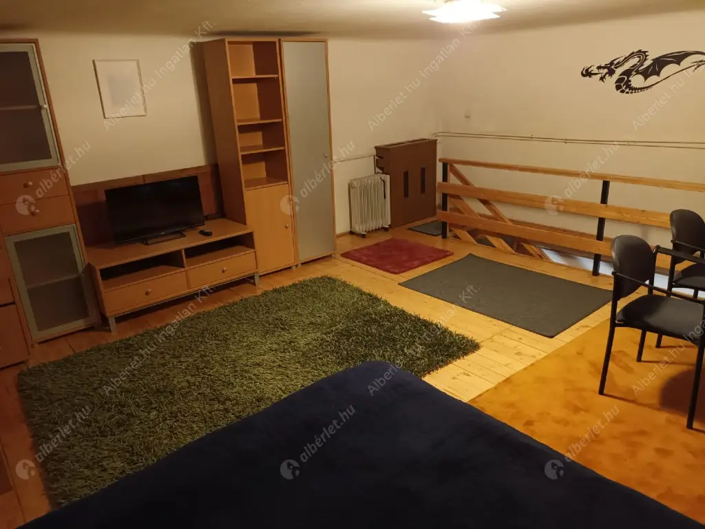 Kiadó albérlet 170000 Ft/hó áron: Budapest, VIII. kerület  Stahly utca. Mérete: 32 nm, 1 szobás | Alberlet.hu - 6606285