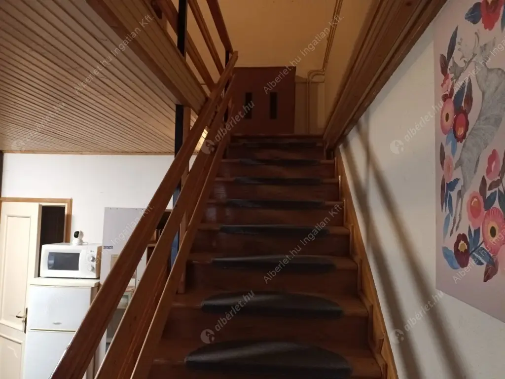 Kiadó albérlet 170000 Ft/hó áron: Budapest, VIII. kerület  Stahly utca. Mérete: 32 nm, 1 szobás | Alberlet.hu - 6606286