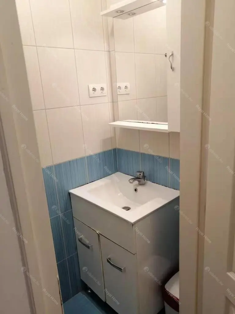 Kiadó albérlet 220000 Ft/hó áron: Budapest, VIII. kerület  Stróbl Alajos utca. Mérete: 53 nm, 2 szobás | Alberlet.hu - 5221186